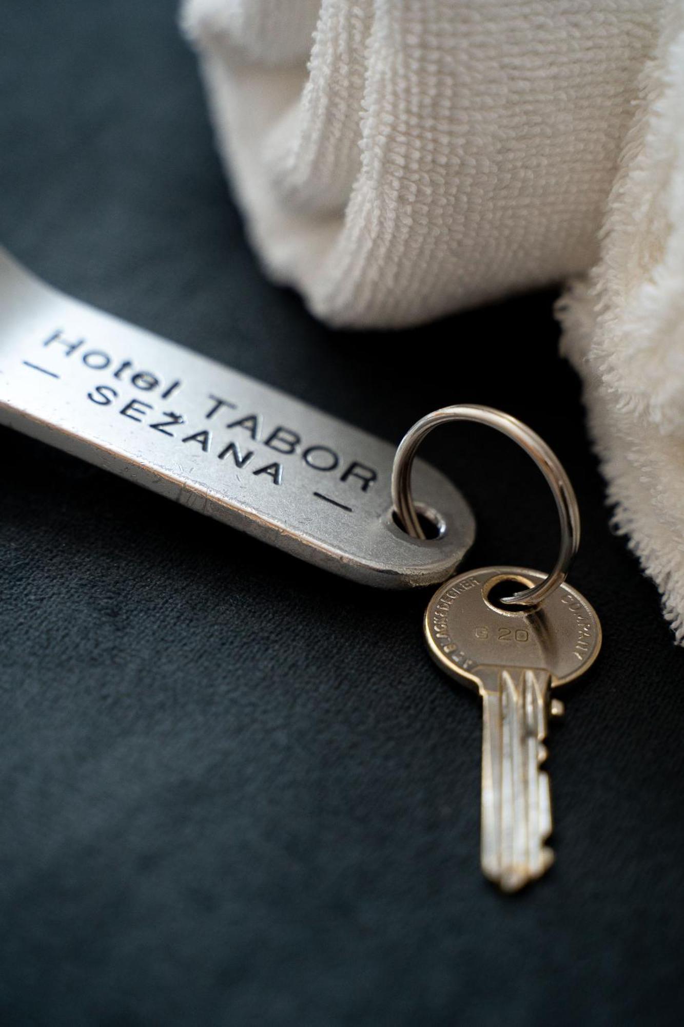 Hotel Tabor Sežana Eksteriør bilde